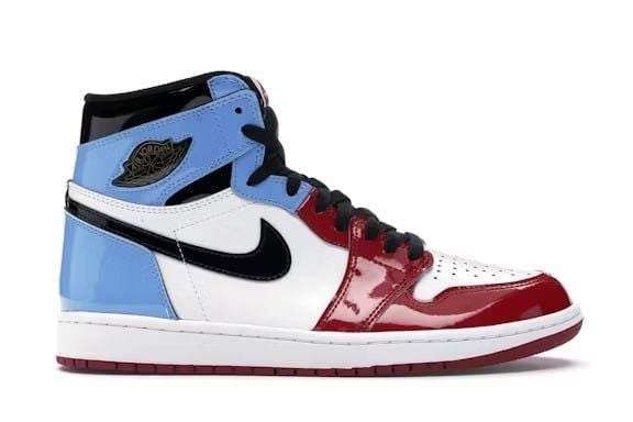  Jordan 1 High Fearless UNC Chicago 