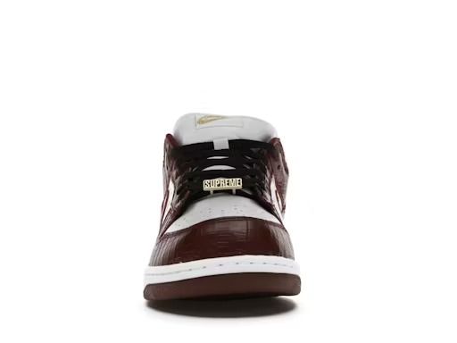  Nike SB Dunk Low x Supreme Stars Brown 