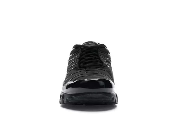  Nike Air Max Plus (Black) 