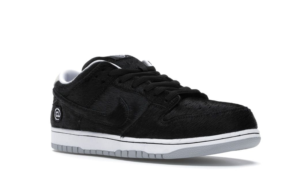  Nike SB Dunk Low x Medicom Toy (Used) 