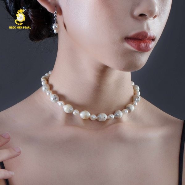  Chuỗi cổ ngọc trai Baroque 