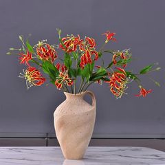 CÀNH HOA MÓNG RỒNG MÀU ĐỎ