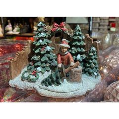 ĐỒ TRANG TRÍ CHRISTMAS - CẬU BÉ VÀ CÂY THÔNG