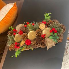 CHÂN ĐẾ NẾN QUẢ THÔNG