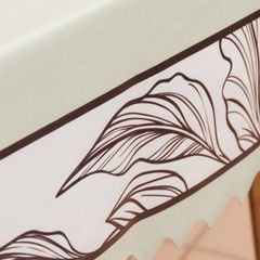 KHĂN TRẢI BÀN LARISA