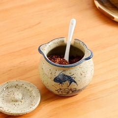 BỘ 3 HŨ GIA VỊ HOẠ TIẾT CÁ KÈM KHAY GỖ