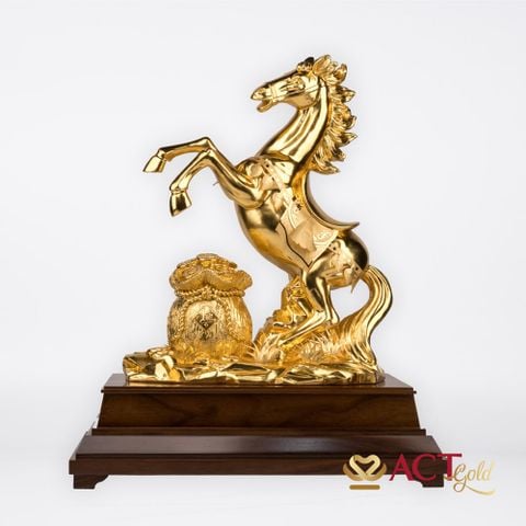 Quà tặng Ngựa Chiến Thắng Cỡ Đại dát vàng 24k ACT GOLD ISO 9001:2015