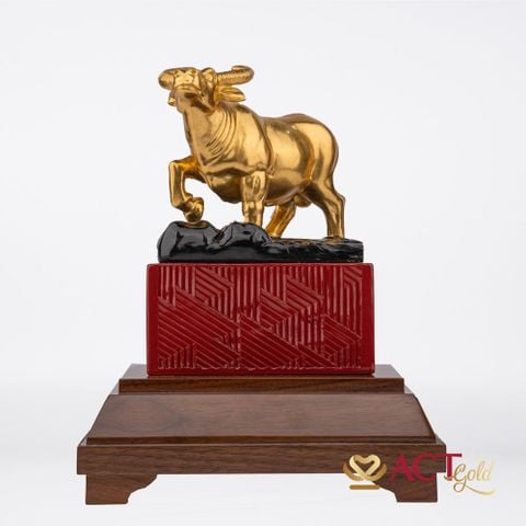 Quà tặng Tượng Trâu dát vàng 24k ACT GOLD ISO 9001:2015 (Mẫu 10)