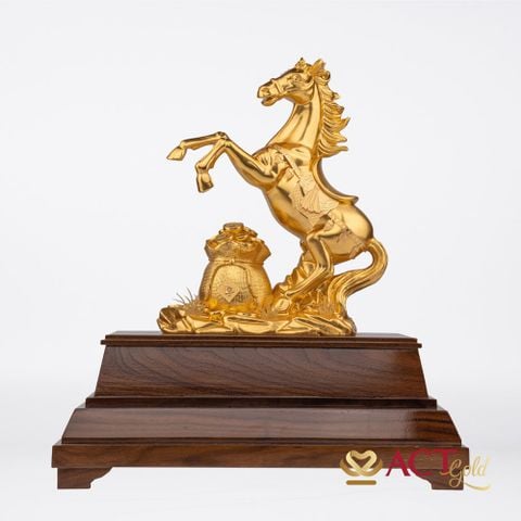Quà tặng Ngựa Chiến Thắng dát vàng 24k ACT GOLD ISO 9001:2015 (Mẫu 2)