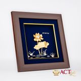 Tranh Hoa Sen dát vàng 24k ACT GOLD ISO 9001:2015 (Mẫu 7)