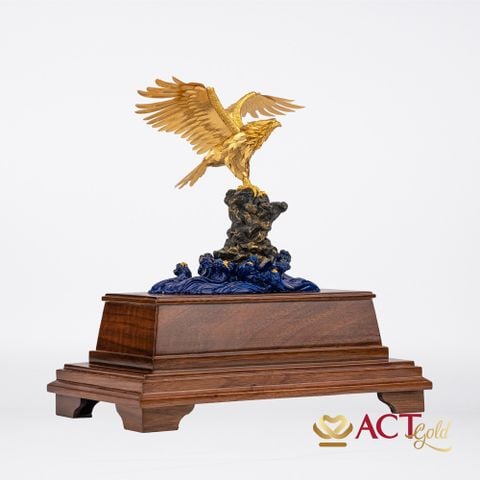Quà tặng Đại Bàng dát vàng 24k ACT GOLD ISO 9001:2015(Mẫu 1)