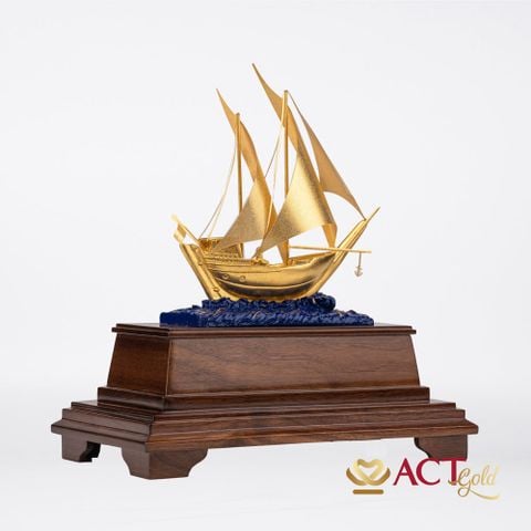 Quà tặng Thuyền Buồm dát vàng 24k ACT GOLD ISO 9001:2015 (Mẫu 28)