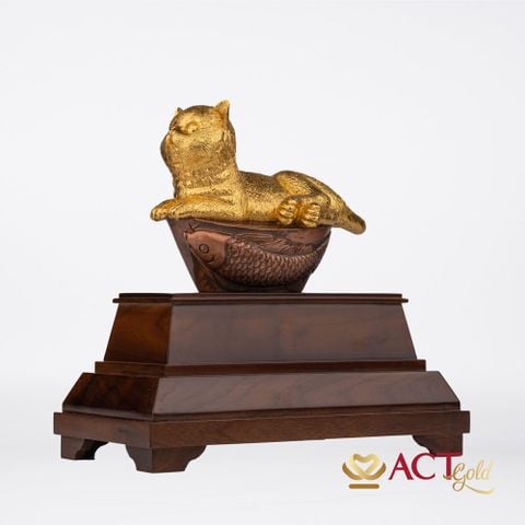 Quà tặng Tượng Mèo Hoàng Gia dát vàng 24k ACT GOLD ISO 9001:2015