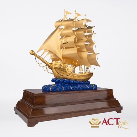 Quà tặng Thuyền Buồm dát vàng 24k ACT GOLD ISO 9001:2015