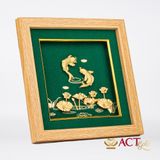 Quà tặng tranh Cá Chép Hoa Sen dát vàng 24k ACT GOLD ISO 9001:2015