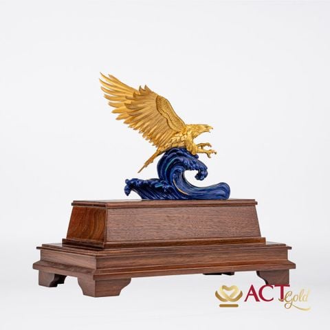 Quà tặng Đại Bàng dát vàng 24k ACT GOLD ISO 9001:2015 (Mẫu 3)