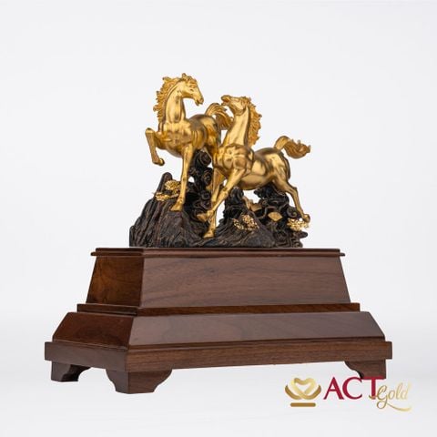 Quà tặng Song Mã dát vàng 24k ACT GOLD ISO 9001:2015