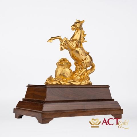 Quà tặng Ngựa Chiến Thắng dát vàng 24k ACT GOLD ISO 9001:2015 (Mẫu 2)