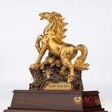 Quà tặng Ngựa Chiến Thắng dát vàng 24k ACT GOLD ISO 9001:2015