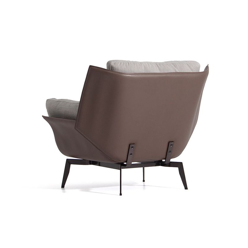 MOMO Armchair