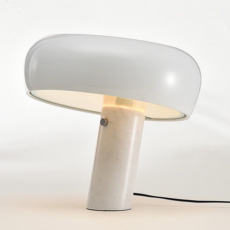 Snoopy Table Lamp Flos black