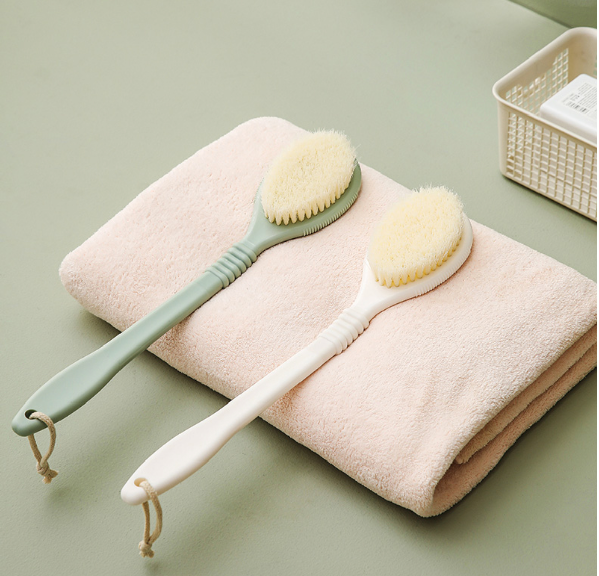  Bàn chải tắm cán dài bẻ cong được FSLZF-144 