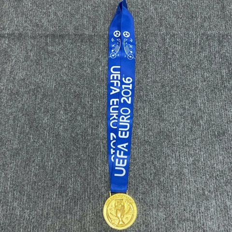HUY CHƯƠNG EURO 2016