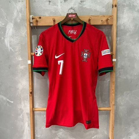 ÁO ĐẤU ĐỘI TUYỂN BỒ ĐÀO NHA SÂN NHÀ 2024/25 BẢN PLAYER - PORTUGAL HOME KIT 2024