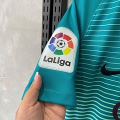 ÁO ĐẤU BARCELONA 2016/17 RETRO HÀNG THÁI SÂN KHÁCH THỨ BA XANH