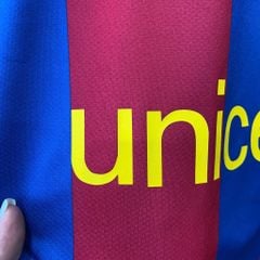 ÁO ĐẤU BARCELONA 2010/11 RETRO HÀNG THÁI SÂN NHÀ ĐỎ PHỐI XANH