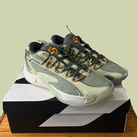 GIÀY THỜI TRANG BÓNG RỔ NIKE AIR JORDAN LUKA 2 PF ‘DRAGONS’ DX9034-308