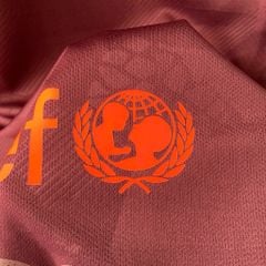 ÁO ĐẤU BARCELONA 2017/18 RETRO HÀNG THÁI SÂN KHÁCH THỨ BA ĐỎ ĐÔ
