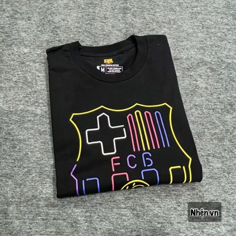 ÁO THUN BARCELONA LOGO HIỆU ỨNG ĐÈN NEON MÀU ĐEN
