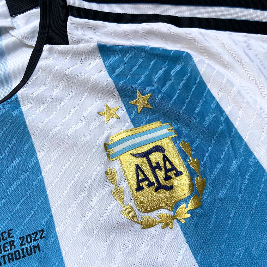 ÁO BÓNG ĐÁ ARGENTINA 2022 CHÍNH HÃNG PLAYER MESSI #10, FINAL MATCH DETAIL WORLD CUP 2022 - HF2157