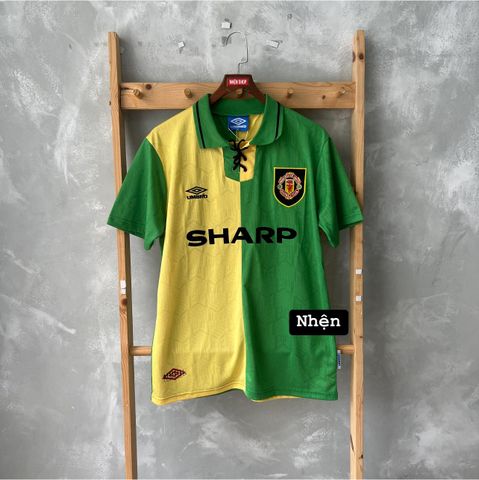 ÁO ĐẤU MANCHESTER UNITED 1992/94 RETRO HÀNG THÁI SÂN KHÁCH XANH LÁ PHỐI VÀNG IN CANTONA #7