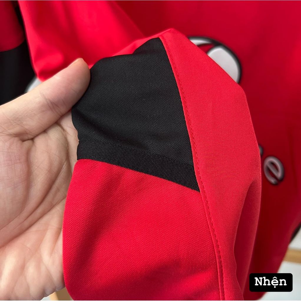 ÁO ĐẤU MANCHESTER UNITED 2002/04 RETRO HÀNG THÁI SÂN NHÀ ĐỎ