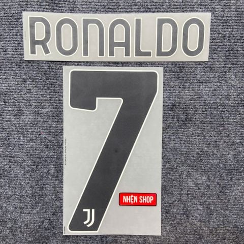 NAMESET RONALDO 7 AUTHENTIC JUVENTUS SÂN KHÁCH CAM 2020/21 SERIE A & UCL