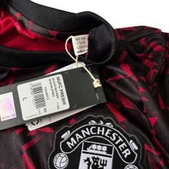 ÁO JERSEY PRE-MATCH TRƯỚC TRẬN MANCHESTER UNITED 2024/25 CHÍNH HÃNG - IT1996 - SIZE L ( ASIAN )