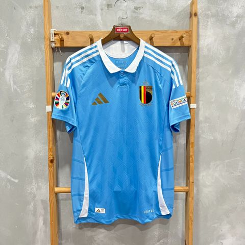 ÁO ĐẤU TUYỂN BỈ 2024/25 HÀNG THÁI SÂN KHÁCH XANH PLAYER