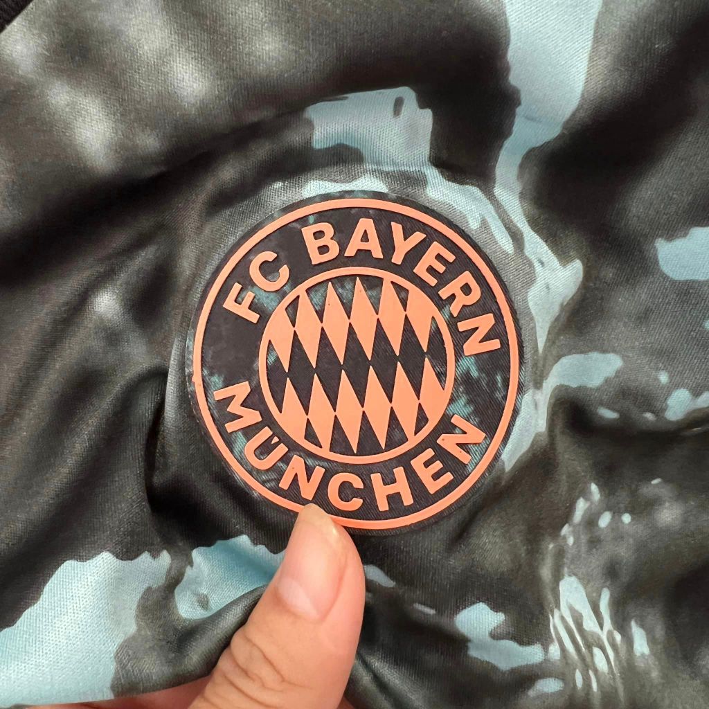 ÁO ĐẤU BAYERN MUNICH 2024/25 HÀNG THÁI SÂN KHÁCH ĐEN FAN