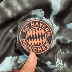 ÁO ĐẤU BAYERN MUNICH 2024/25 HÀNG THÁI SÂN KHÁCH ĐEN FAN