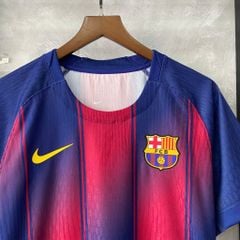 ÁO ĐẤU BARCELONA 2025/26 HÀNG THÁI SÂN NHÀ ĐỎ XANH PLAYER