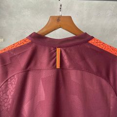 ÁO ĐẤU BARCELONA 2017/18 RETRO HÀNG THÁI SÂN KHÁCH THỨ BA ĐỎ ĐÔ