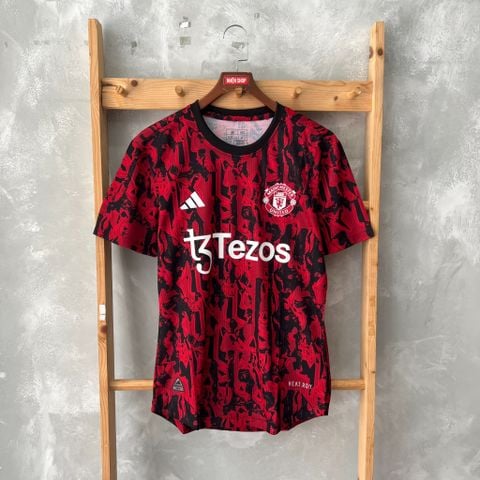 ÁO ĐẤU MANCHESTER UNITED 2023 HÀNG THÁI ĐỎ PHỐI ĐEN LOGO TEZOS PLAYER