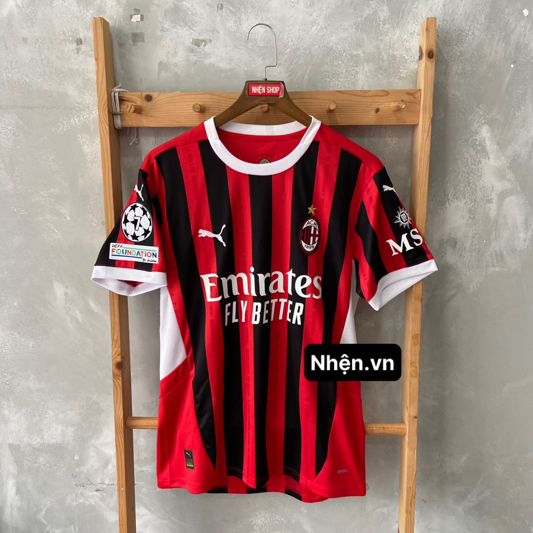 ÁO ĐẤU AC MILAN 2024/25 HÀNG THÁI SÂN NHÀ ĐỎ ĐEN FAN