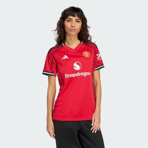 ÁO BÓNG ĐÁ MANCHESTER UNITED 2025/26 CHÍNH HÃNG SÂN NHÀ BẢN FAN - JP3012 - NỮ