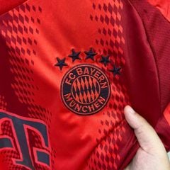 ÁO ĐẤU BAYERN MUNICH 2024/25 HÀNG THÁI SÂN NHÀ ĐỎ FAN