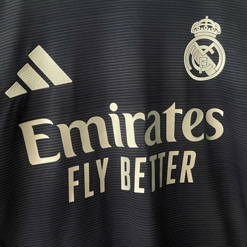 ÁO ĐẤU REAL MADRID 2025/26 HÀNG THÁI SÂN KHÁCH XANH ĐEN PLAYER