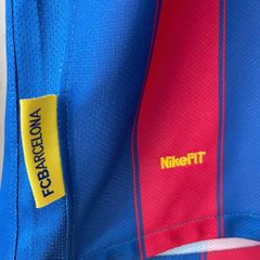 ÁO ĐẤU BARCELONA 2009/10 RETRO HÀNG THÁI SÂN NHÀ ĐỎ PHỐI XANH