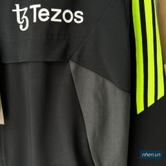 ÁO KHOÁC GIÓ MU ĐEN SỌC NEON 2022-2023 - MANCHESTER UNITED BLACK TRAINING JACKET